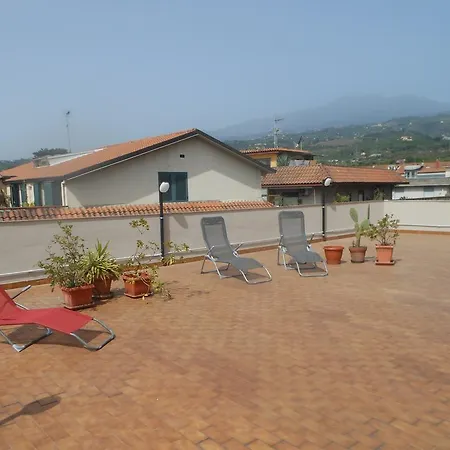 Apartment House Etna Mare Taormina Mascali